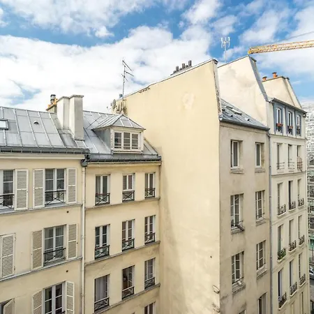Louvre Terrasse Duplex - Menage Pro, Clim, Wifi